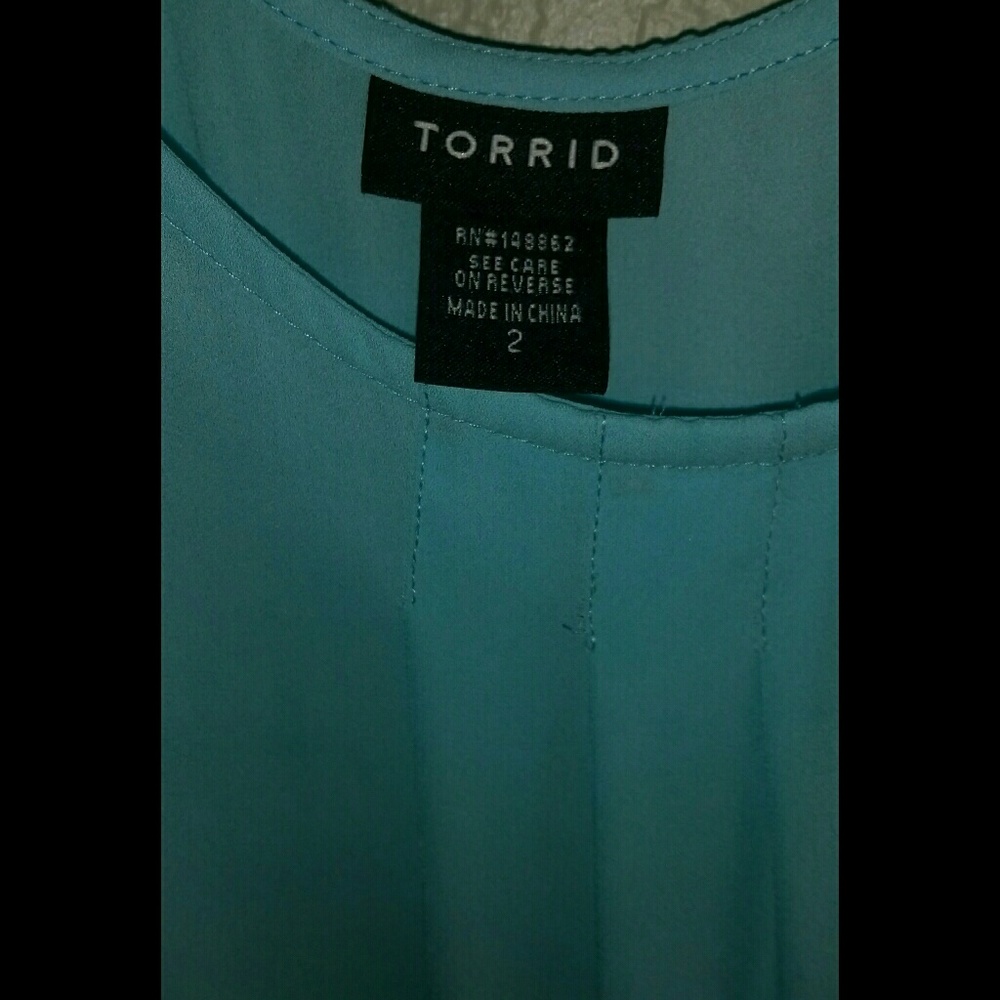 Torrid Cross Back Cami - Picture 3 of 3